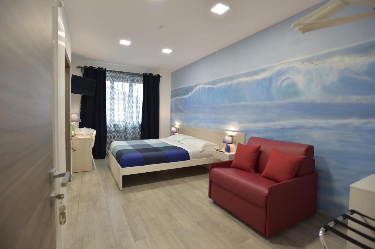 Marbianco B&B Marina Di Carrara Eksteriør bilde